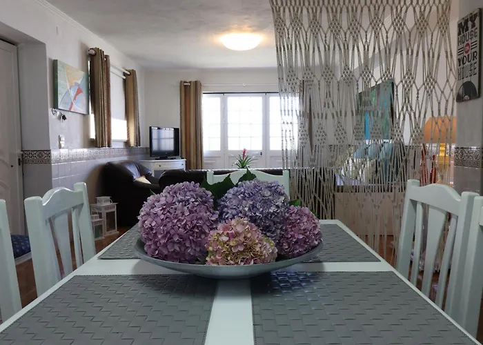 Beguest Lagoon House * Nadadouro