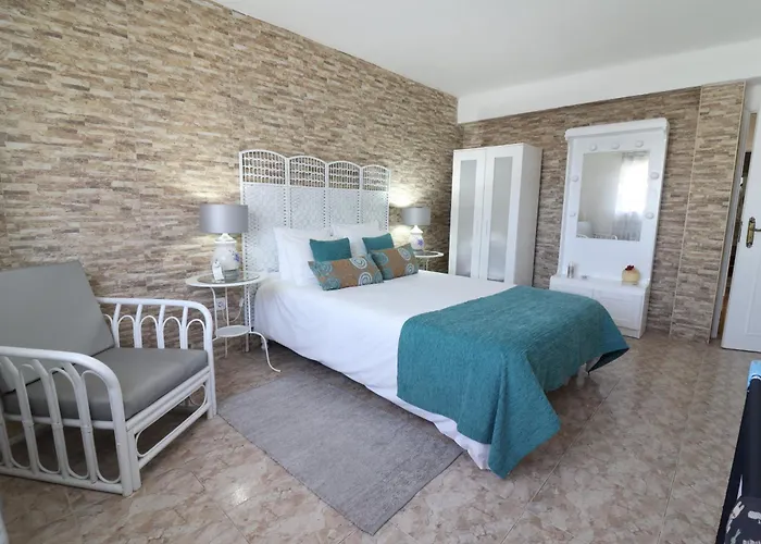 Beguest Lagoon House * Nadadouro